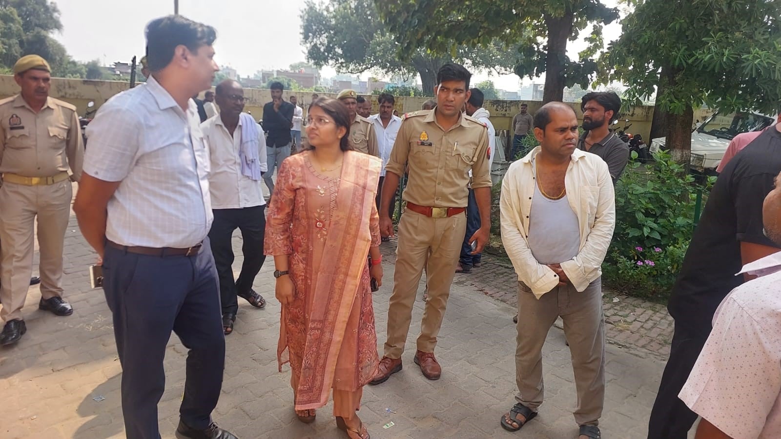 गंगा में डूबे मृतक अनुज का फाइल फोटो। गंगा में डूबे मृतक अनुज का फाइल फोटो।