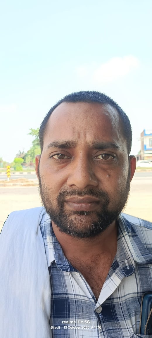 फोटो: 25 बिजौली के आमाहार गांव में खेतों में भरा पानी। संवाद