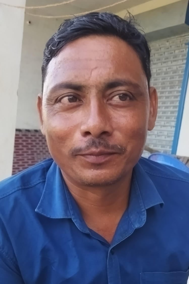 ग्राम पंचायत बेरुआ के रिसोर्स रिकवरी सेंटर के पास लगा कूड़े का ढेर। स्रोत: ग्रामीण ग्राम पंचायत बेरुआ के रिसोर्स रिकवरी सेंटर के पास लगा कूड़े का ढेर। स्रोत: ग्रामीण