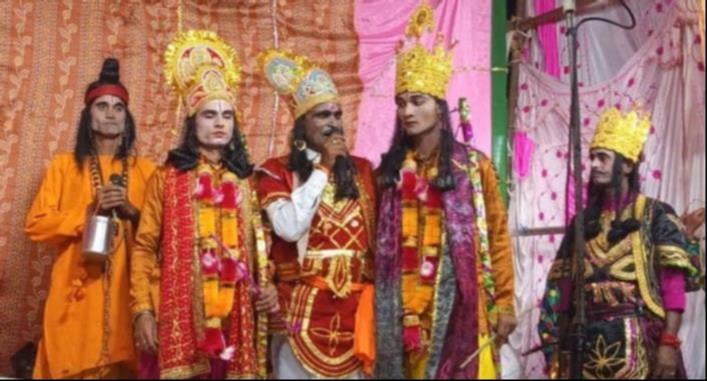 करनैलगंज, खरगूपुर व इटियाथोक में रामलीला का मंचन करते कलाकार। संवाद