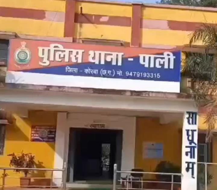 मुर्गी चोरी के मामूली विवाद में हत्या मुर्गी चोरी के मामूली विवाद में हत्या