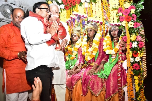सदर में निकाली गई राम बरात