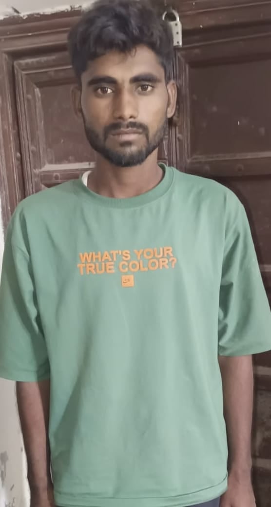 चोरी के आरोपी चोरी के आरोपी