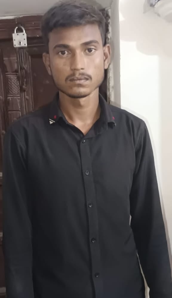 चोरी के आरोपी चोरी के आरोपी