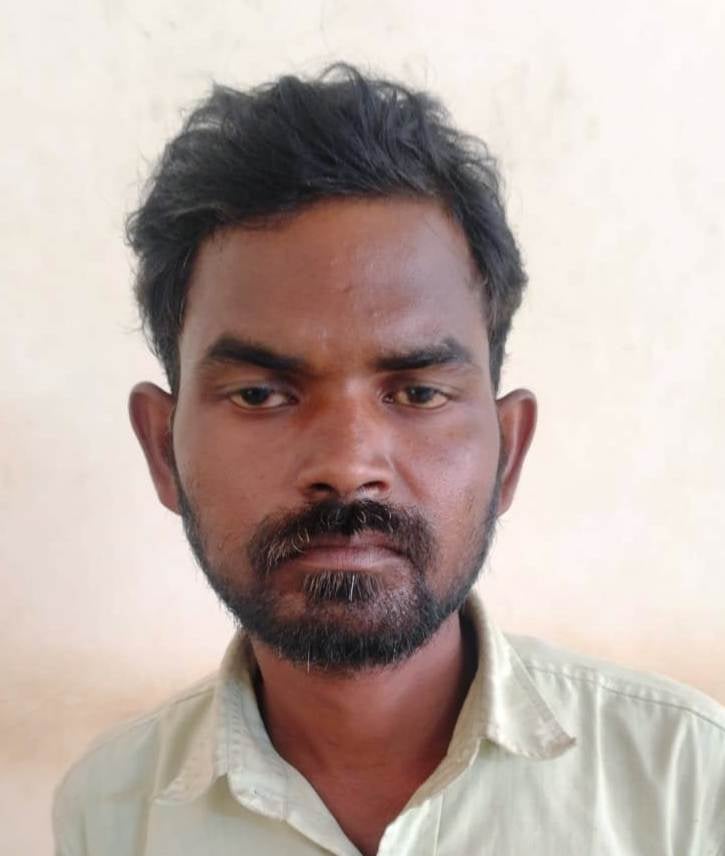 फोटो-18-घर से बरामद बारूद व अन्य सामग्री। स्रोत पुलिस फोटो-18-घर से बरामद बारूद व अन्य सामग्री। स्रोत पुलिस