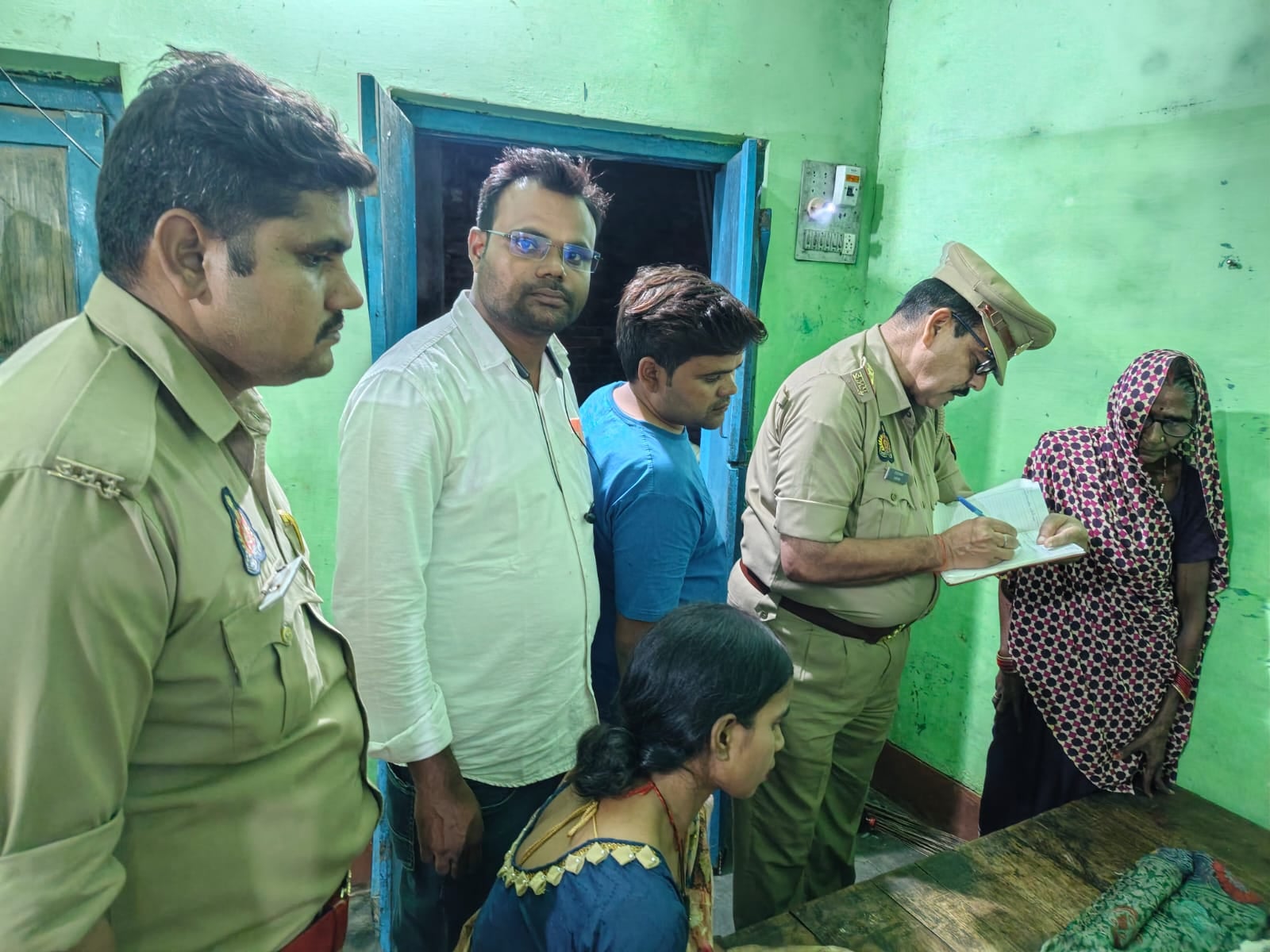 मृतक बच्ची लक्ष्मी का फ़ाइल फोटो मृतक बच्ची लक्ष्मी का फ़ाइल फोटो