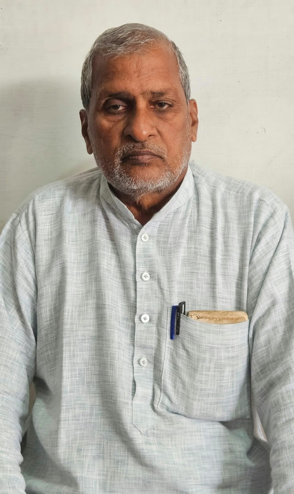 राजकीय मेडिकल कॉलेज में मेडिसिन विभाग के बाहर लगी मरीजों की लाइन। संवाद