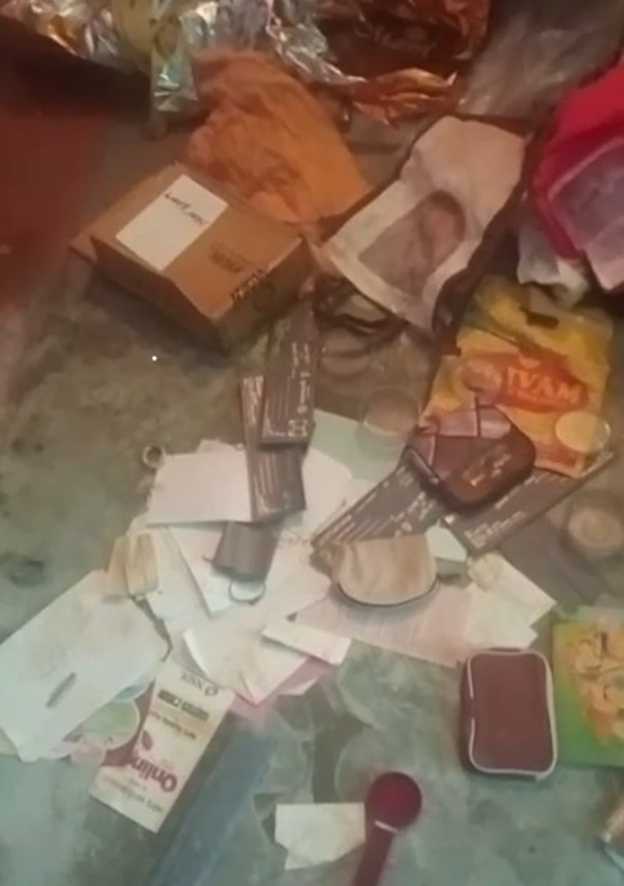 चोरी के आरोप में पकड़े गए आरोपी। शिकायतकर्ता