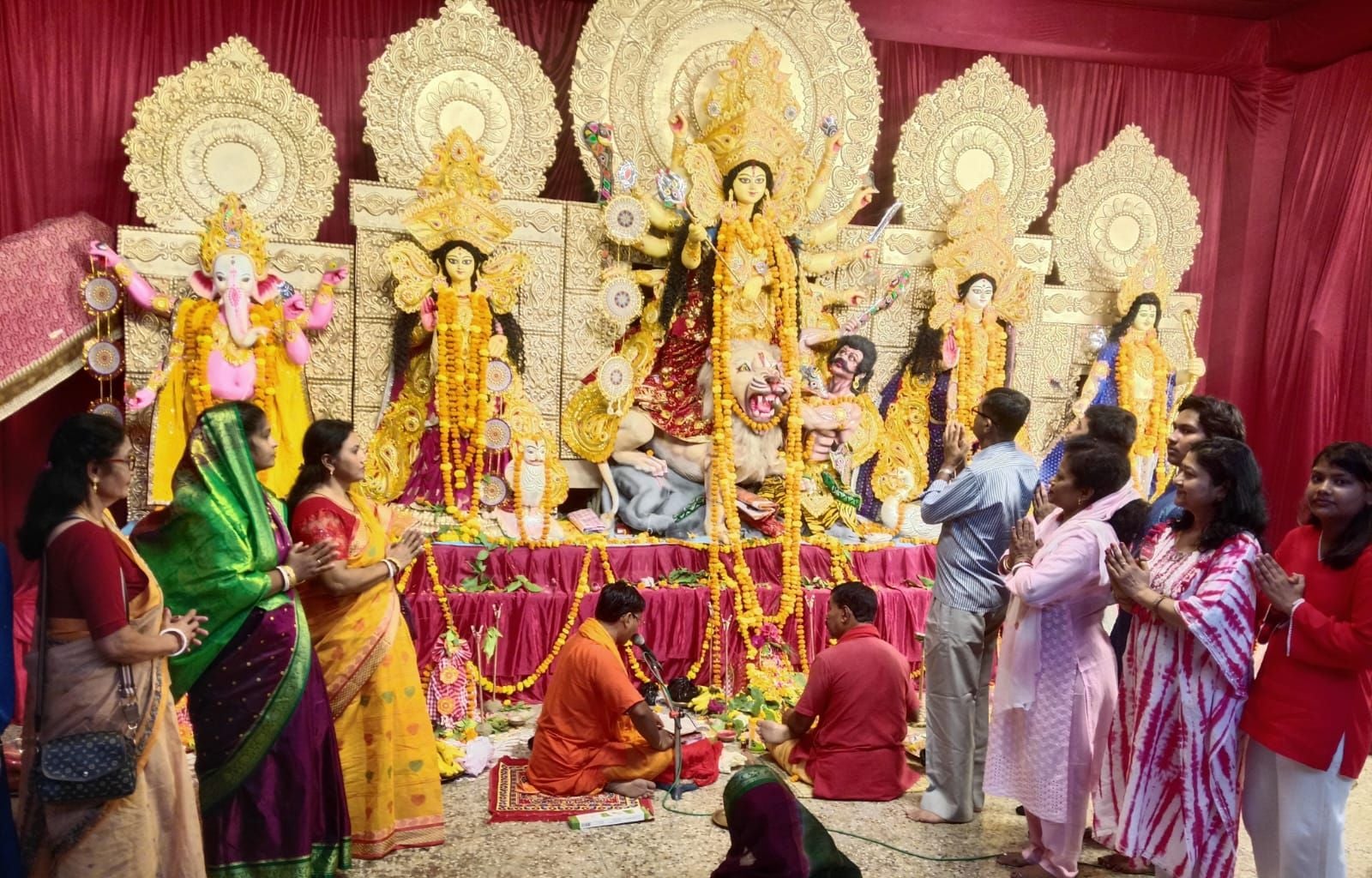 फोटो-20- मंदिर में सजी माता श्रवण देवी की मूर्ति। संवाद फोटो-20- मंदिर में सजी माता श्रवण देवी की मूर्ति। संवाद