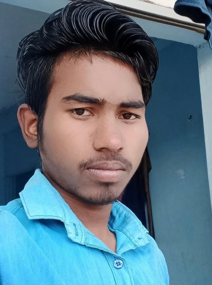 मृतक अनिकेत फाइल फोटो- संवाद। मृतक अनिकेत फाइल फोटो- संवाद।