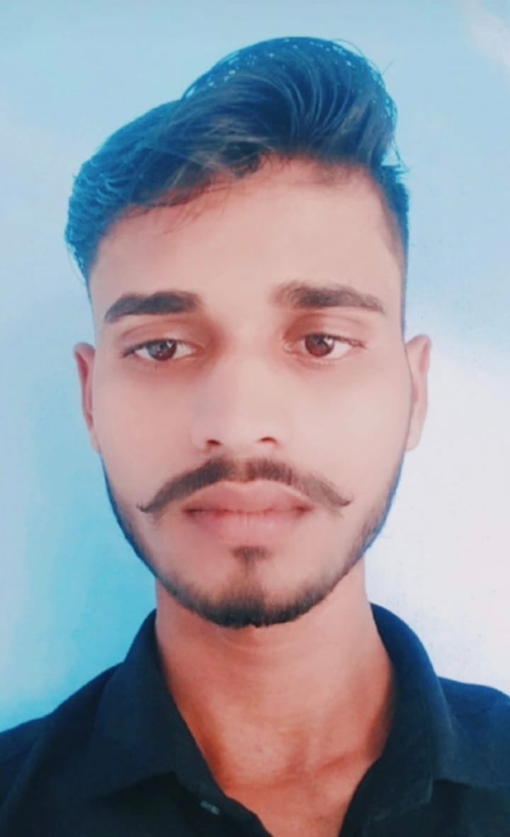 मृतक अनिकेत फाइल फोटो- संवाद। मृतक अनिकेत फाइल फोटो- संवाद।