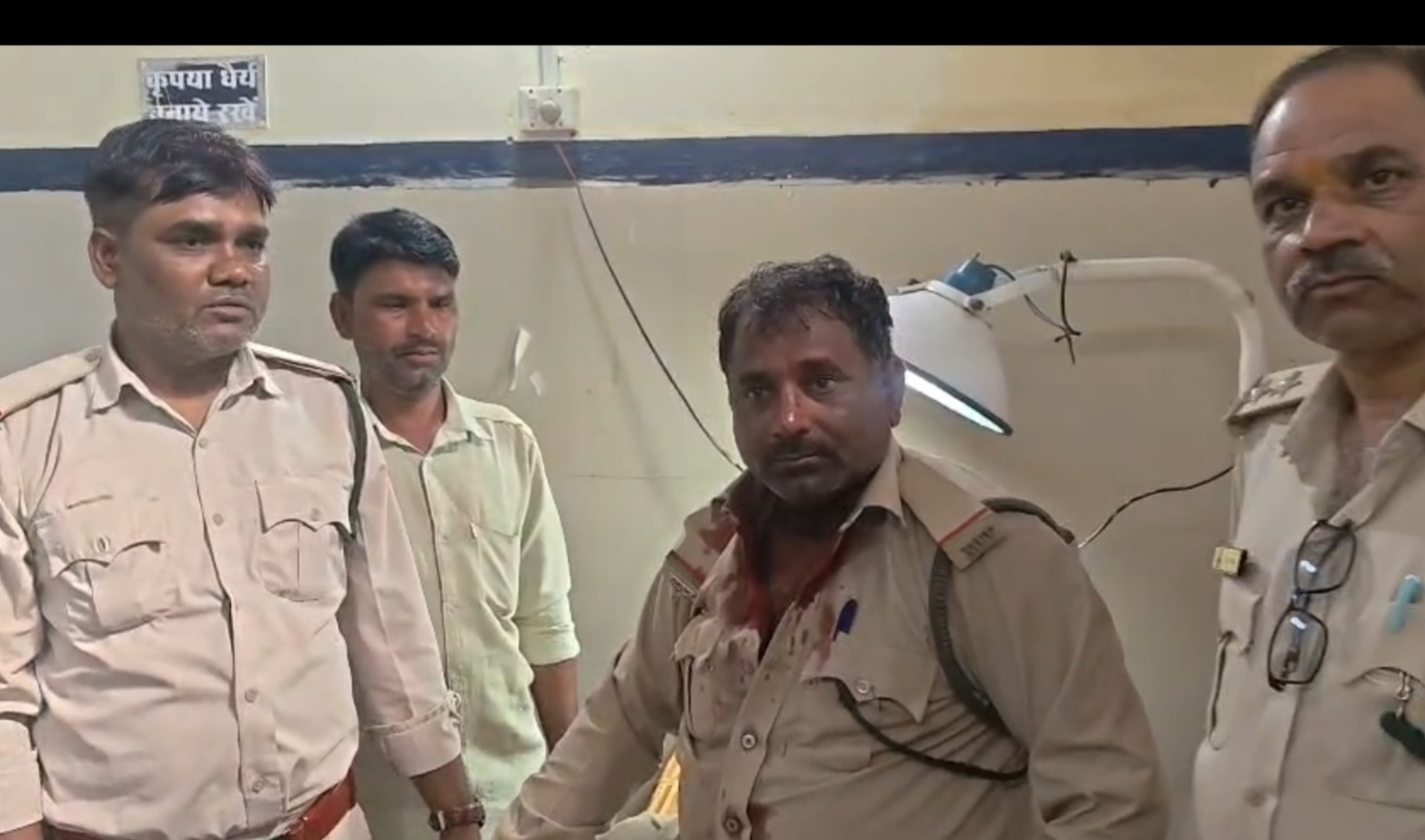 पन्ना में वन भूमि से कब्जा हटाने पहुंची टीम पर हमला, खूनी संघर्ष में 25 से अधिक ग्रामीण और 2 वन