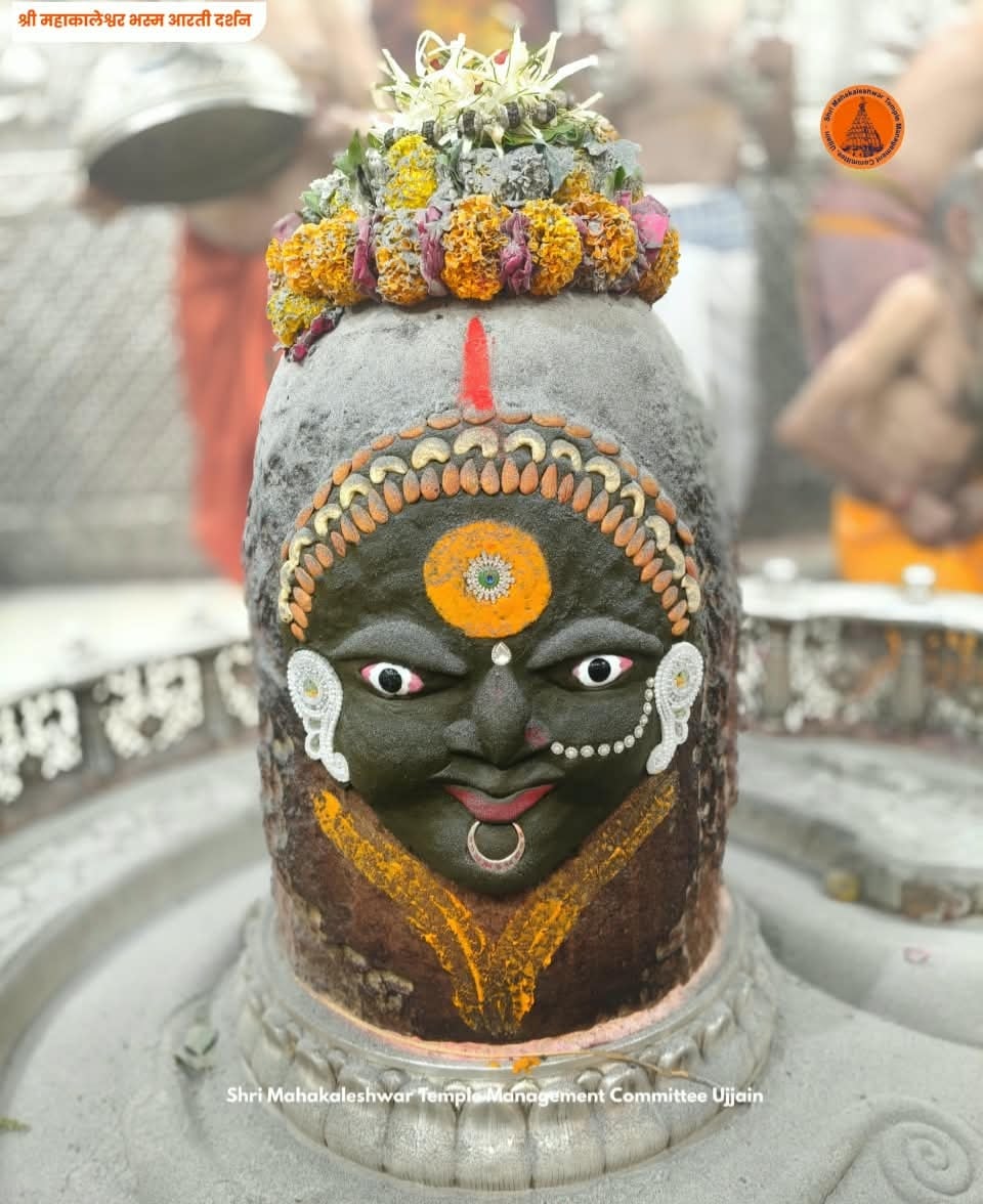महाकाली स्वरूप में नजर आए बाबा महाकाल