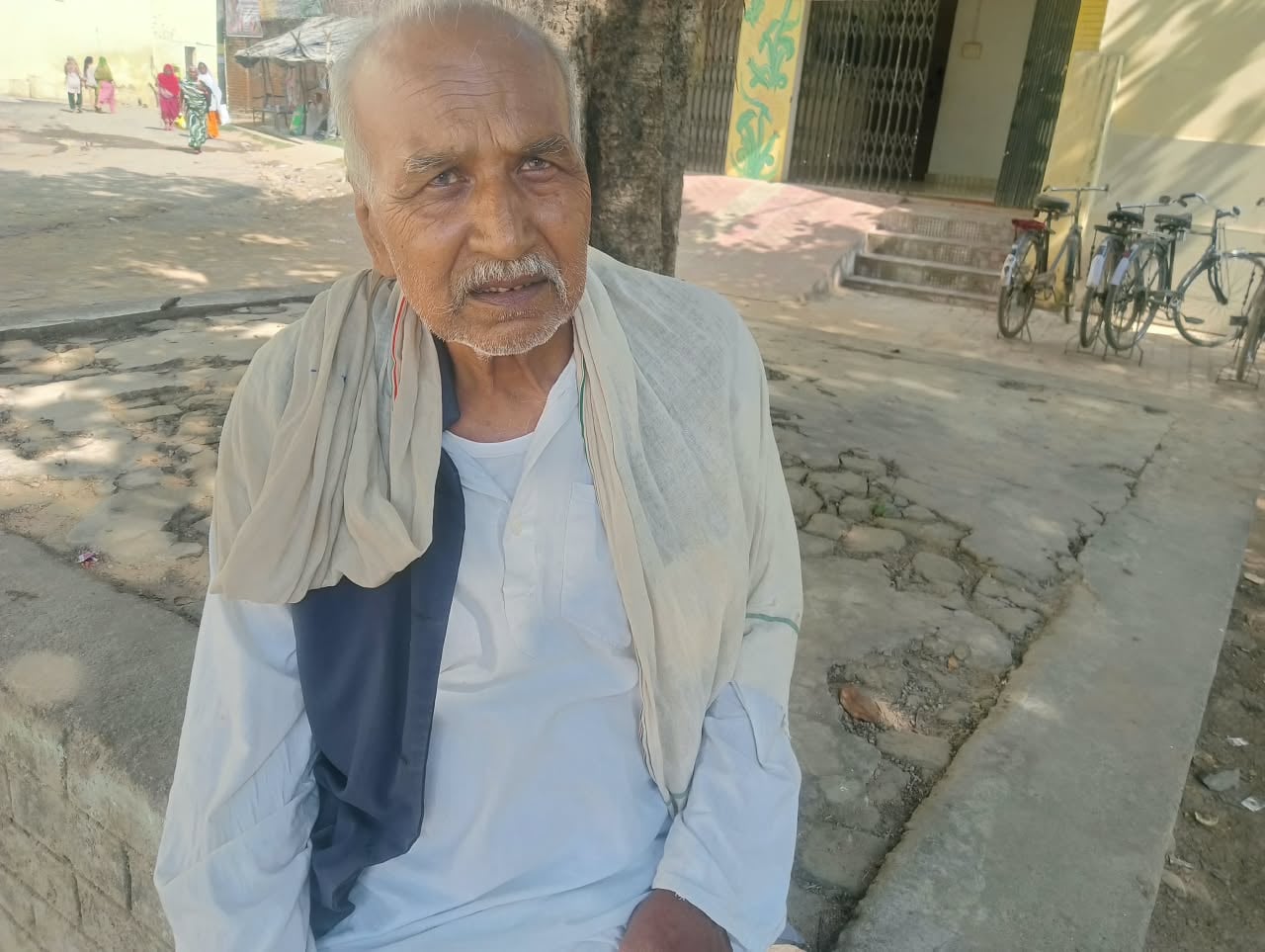 फोटो-30- खप्टिहा कलां में खुला आयुर्वेदिक अस्पताल। संवाद फोटो-30- खप्टिहा कलां में खुला आयुर्वेदिक अस्पताल। संवाद