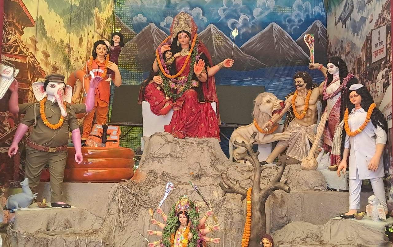 टांडाकला के पूरा विजई में स्थापित मां शेरेवाली की प्रतिमा। संवाद टांडाकला के पूरा विजई में स्थापित मां शेरेवाली की प्रतिमा। संवाद