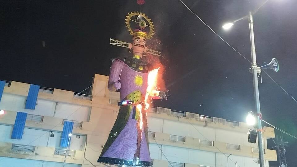 अजमेर में हुआ भव्य रावण दहन अजमेर में हुआ भव्य रावण दहन