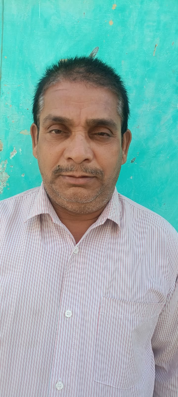 दिनेश रस्तोगी।