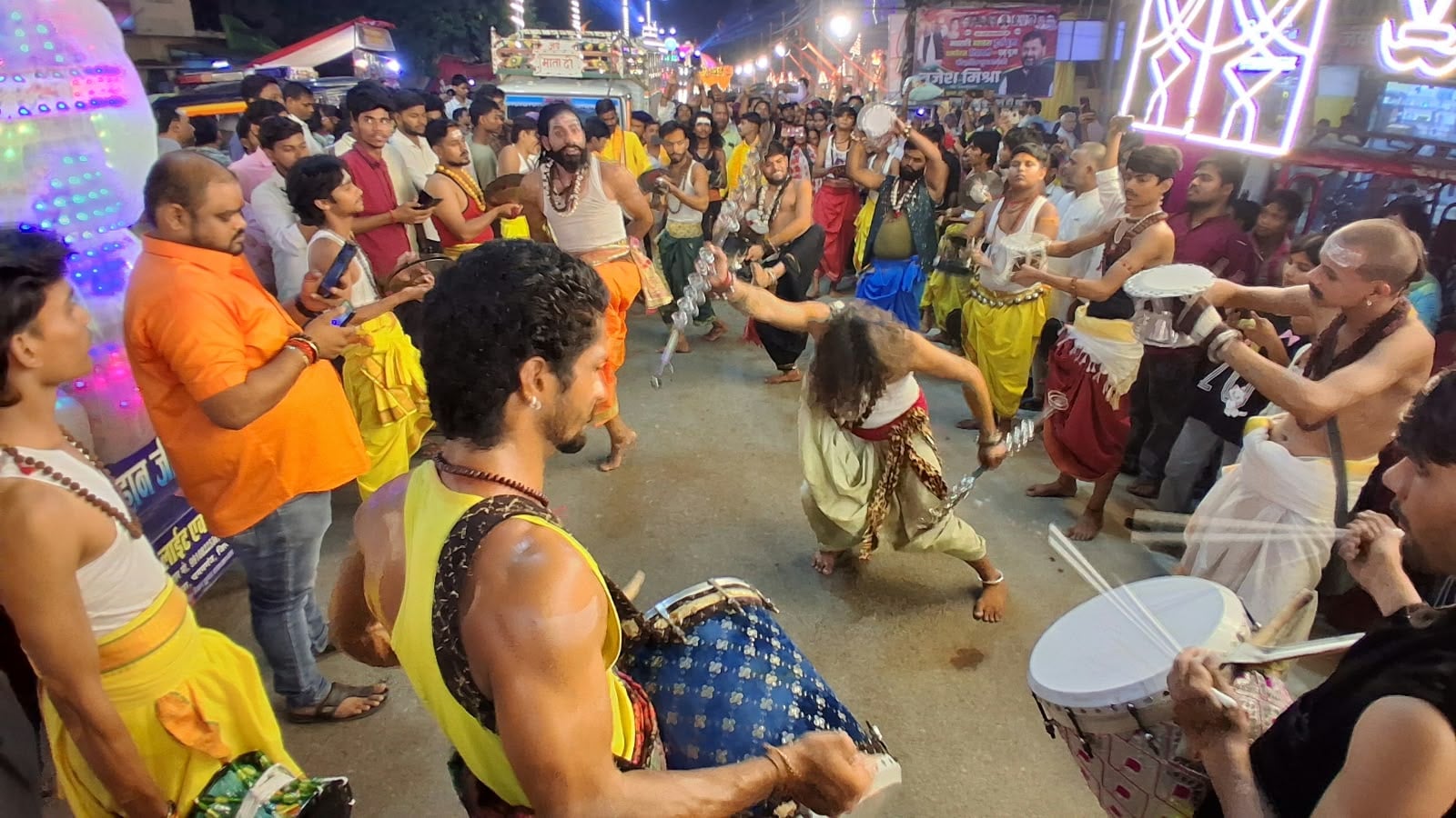 ज्योति यात्रा में उमड़े श्रद्धालु संवाद