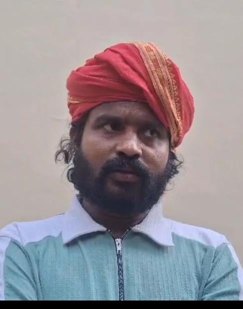 हादसे के बाद पुलिस के कब्जे में रोडवेज बस। संवाद