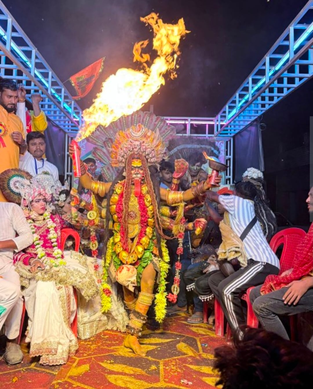 गुवारा तैयबपुर में निकल गई आकर्षक चौकियां-संवाद गुवारा तैयबपुर में निकल गई आकर्षक चौकियां-संवाद