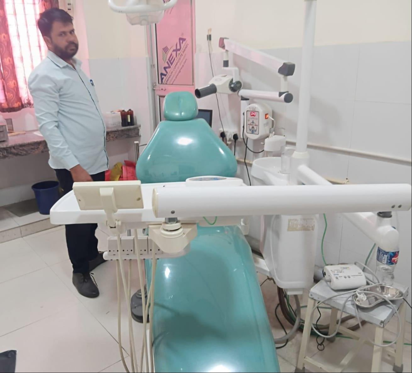 जिला अस्पताल में अल्ट्रासाउंड कक्ष पर लगा ताला। संवाद जिला अस्पताल में अल्ट्रासाउंड कक्ष पर लगा ताला। संवाद