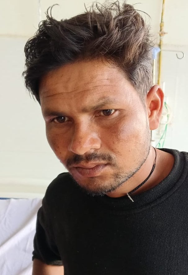 महिला अस्पताल में ईरिक्शे पर लाया गया मरीजों का भोजन। संवाद महिला अस्पताल में ईरिक्शे पर लाया गया मरीजों का भोजन। संवाद