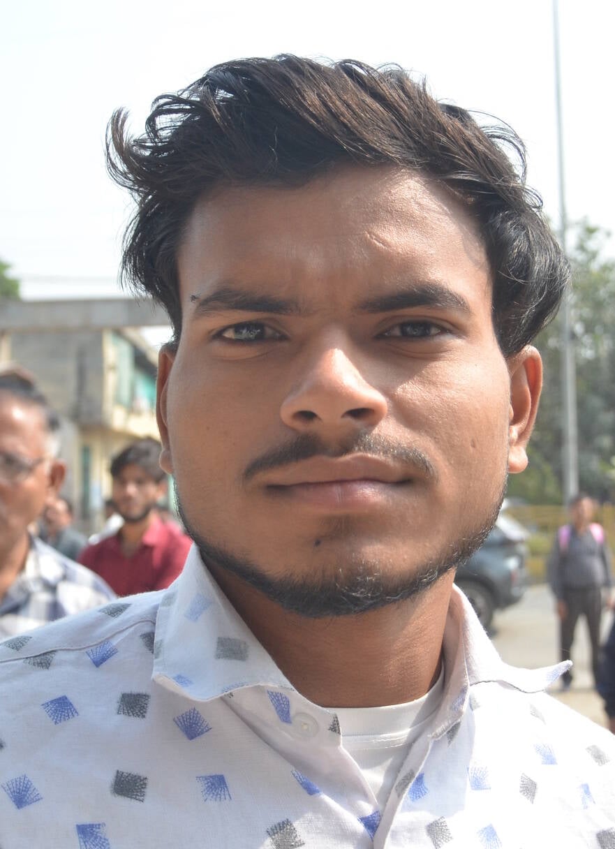 अजयकुमार अजयकुमार