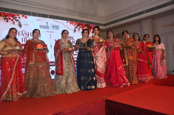 फैशन फिएस्टा कार्यक्रम में प्रतिभागियों ने लिया हिस्सा फैशन फिएस्टा कार्यक्रम में प्रतिभागियों ने लिया हिस्सा