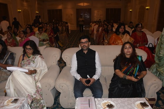फैशन फिएस्टा कार्यक्रम में प्रतिभागियों ने लिया हिस्सा फैशन फिएस्टा कार्यक्रम में प्रतिभागियों ने लिया हिस्सा