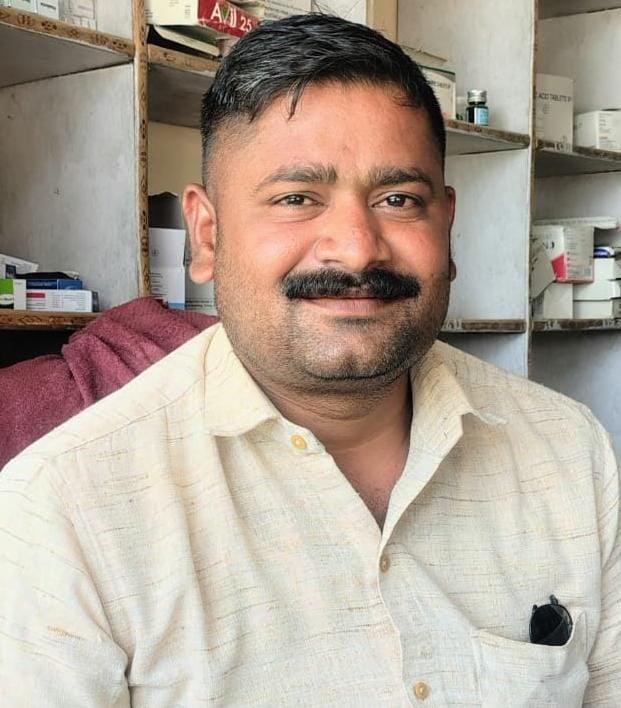 मलखान सिंह, दशरथपुर। मलखान सिंह, दशरथपुर।