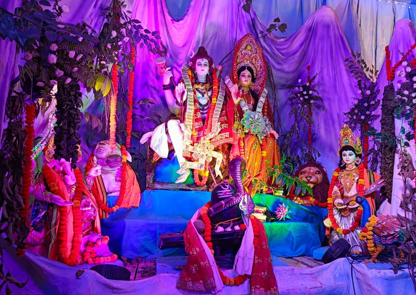  शहर में मां पूर्णागिरि का सजा भव्य दरबार। संवाद
