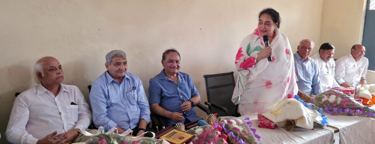 बाह: बाह के भदावर पीजी कॉलेज में स्वास्थ्य एवं चिकित्सा शिविर का आयोजन