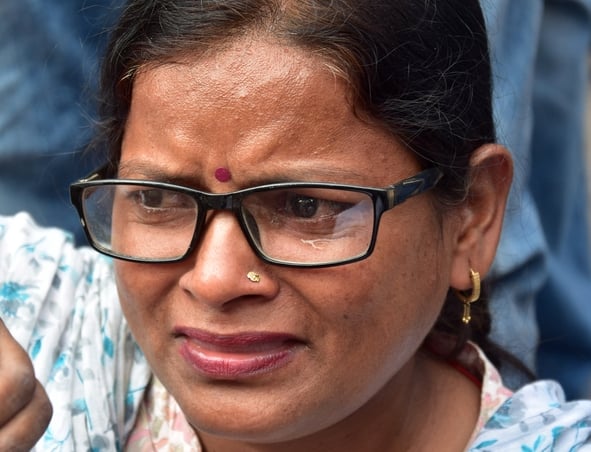 हाईकोर्ट के आदेश पर सौ अवैध चैंबर ढहाए, अधिवक्ताओं का हंगामा हाईकोर्ट के आदेश पर सौ अवैध चैंबर ढहाए, अधिवक्ताओं का हंगामा