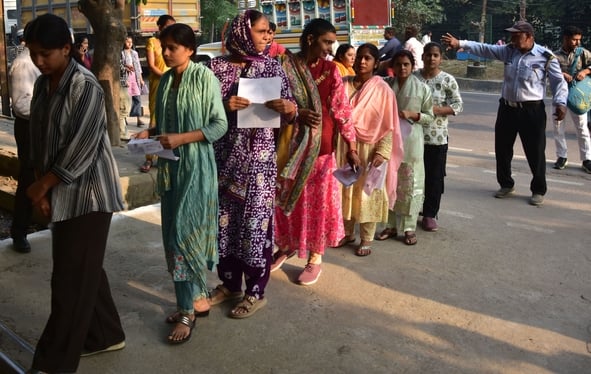 प्रारंभिक अहर्ता परीक्षा में शामिल हुए अभ्यर्थी। प्रारंभिक अहर्ता परीक्षा में शामिल हुए अभ्यर्थी।
