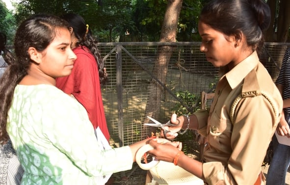 प्रारंभिक अहर्ता परीक्षा में शामिल हुए अभ्यर्थी। प्रारंभिक अहर्ता परीक्षा में शामिल हुए अभ्यर्थी।