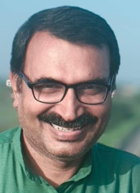 रखहा के दीवानगंज बाजार के समीप रोड किनारे फेंका गया कूड़ा। संवाद रखहा के दीवानगंज बाजार के समीप रोड किनारे फेंका गया कूड़ा। संवाद