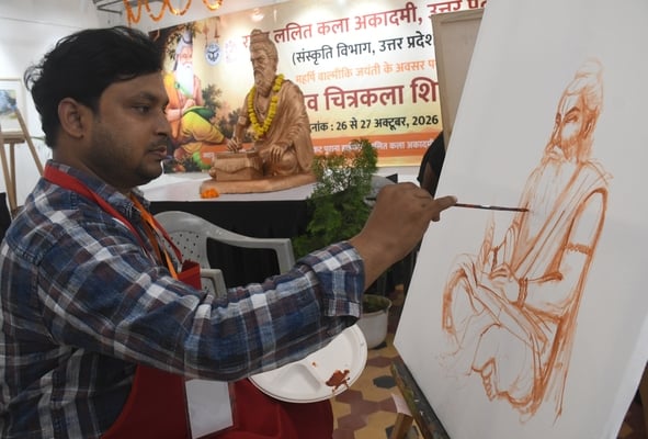 कैसरबाग स्थित राज्य ललित कला अकादमी में आयोजित चित्रकला शिविर में महर्षि वाल्मीकि के जीवन पर आ कैसरबाग स्थित राज्य ललित कला अकादमी में आयोजित चित्रकला शिविर में महर्षि वाल्मीकि के जीवन पर आ
