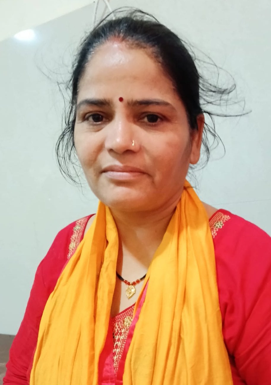 मेडिकल कॉलेज के महिला अस्पताल ओपीडी में लगी मरीजों की कतार। संवाद मेडिकल कॉलेज के महिला अस्पताल ओपीडी में लगी मरीजों की कतार। संवाद