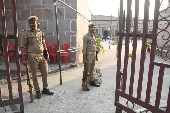 मतगणना की तैयारियां सोमवार को पूरी की गईं। मतगणना की तैयारियां सोमवार को पूरी की गईं।
