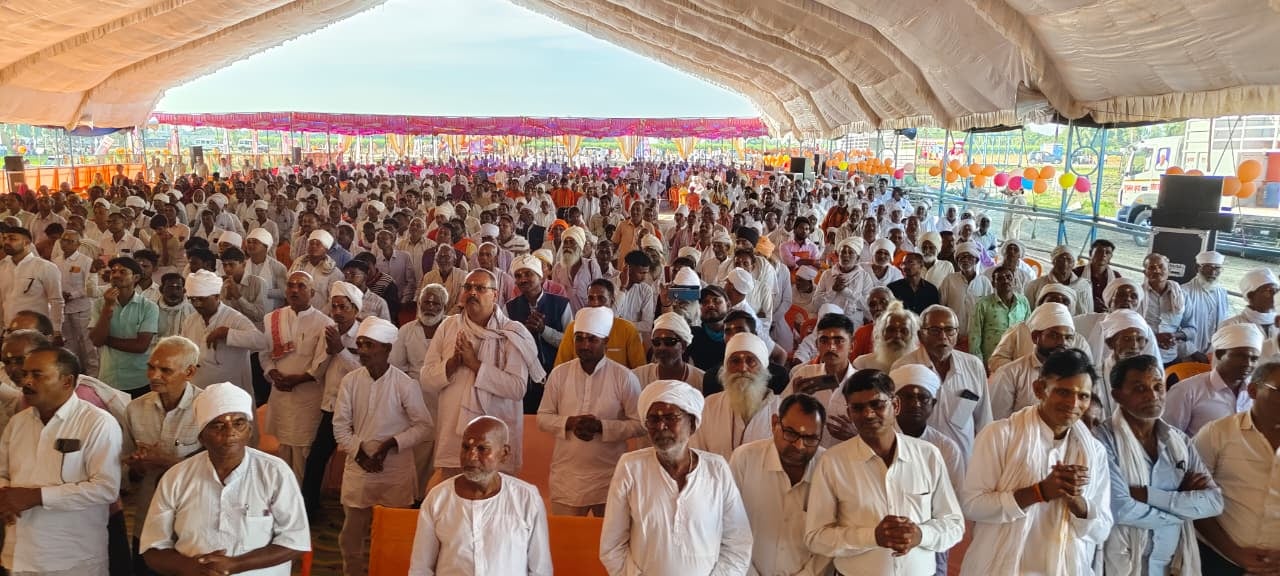 लखीमपुर खीरी के कबीरधाम में कार्यक्रम को संबोधित करते डिप्टी सीएम केशव प्रसाद मौर्य। संवाद लखीमपुर खीरी के कबीरधाम में कार्यक्रम को संबोधित करते डिप्टी सीएम केशव प्रसाद मौर्य। संवाद
