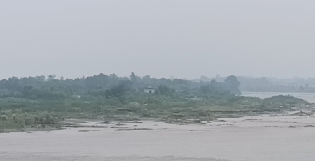 पांवटा साहिब के यमुना नदी किनारे प्रस्तावित वैकल्पिक मार्ग की योजना ठन्डे बस्ते में । संवाद पांवटा साहिब के यमुना नदी किनारे प्रस्तावित वैकल्पिक मार्ग की योजना ठन्डे बस्ते में । संवाद