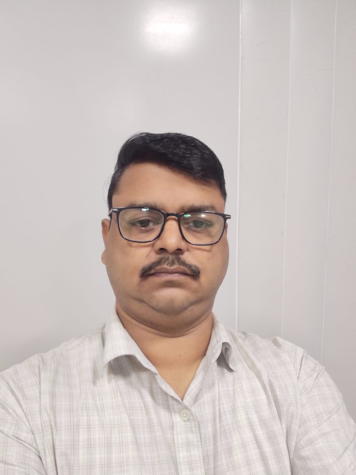दीपक चावला, कॉलोनी अभियान। दीपक चावला, कॉलोनी अभियान।
