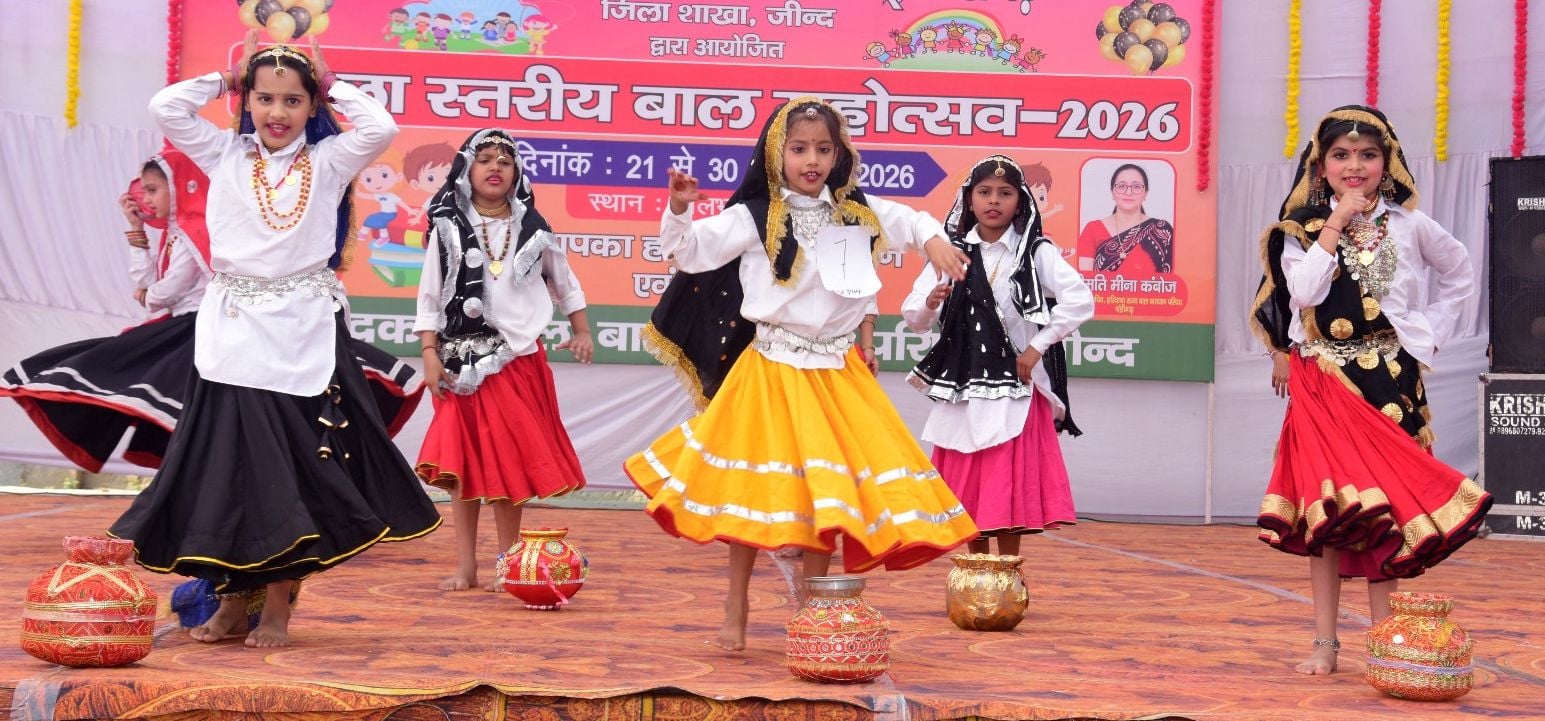फोटो 28जेएनडी41-बाल भवन में आयोजित प्रतियोगिता में प्रस्तुति देती छात्रा। स्रोत प्रशासन फोटो 28जेएनडी41-बाल भवन में आयोजित प्रतियोगिता में प्रस्तुति देती छात्रा। स्रोत प्रशासन