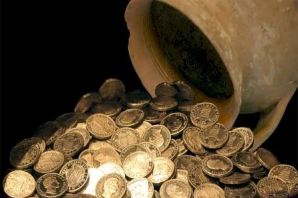 Vastu remedies constant money crunch