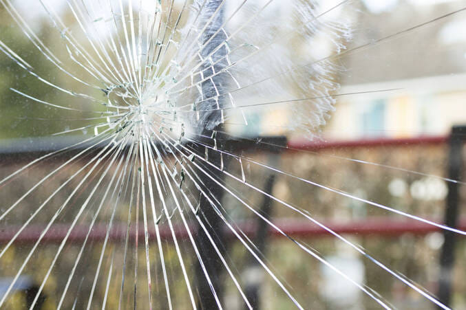 Keep these things away to maintain peace and happiness in the house