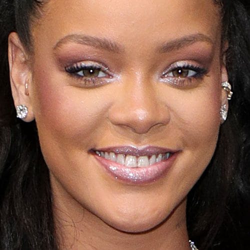 glittery silver residue eyeshadow