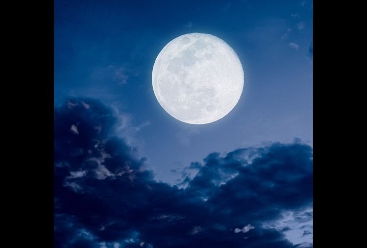 Astrology Special- Some Important Facts Related To The Moon, Read Here