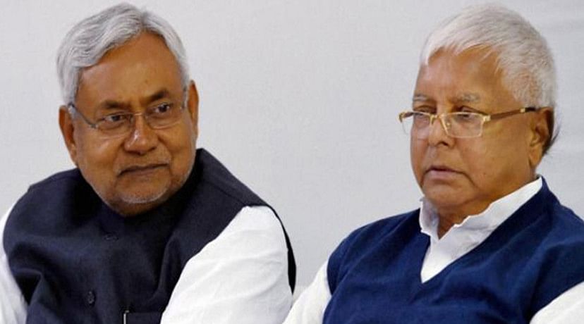 Market Mein Naya Hai: Nitish Kumar Seems Sonam Gupta Bewafa For Lalu Yadav, And More Funny Jokes - बेवफाई से उठा पर्दा, नीतीश कुमार निकले सोनम गुप्ता! Market Mein Naya Hai: Nitish Kumar Seems Sonam Gupta Bewafa For Lalu Yadav, And More Funny Jokes - बेवफाई से उठा पर्दा, नीतीश कुमार निकले सोनम गुप्ता!