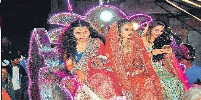 Know about patna wedding, where bride came with barat