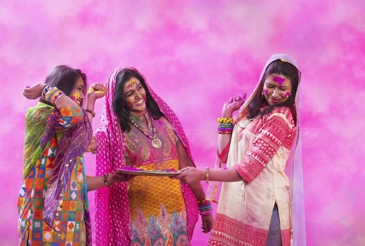 Holi 2019 Satire On Holi Celebration Bura Na Mano Holi Hai - Holi 2019: होली  आ गई है और देवर खासे सक्रिय हैं - Firkee.in